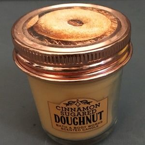 Bath & Body Works Cinnamon Sugar Doughnut